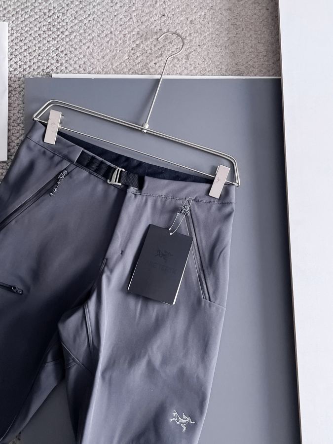 1:1 Replica New Arrival ARC‘TERYX — Men's — AAA Quality Replica — photo 2