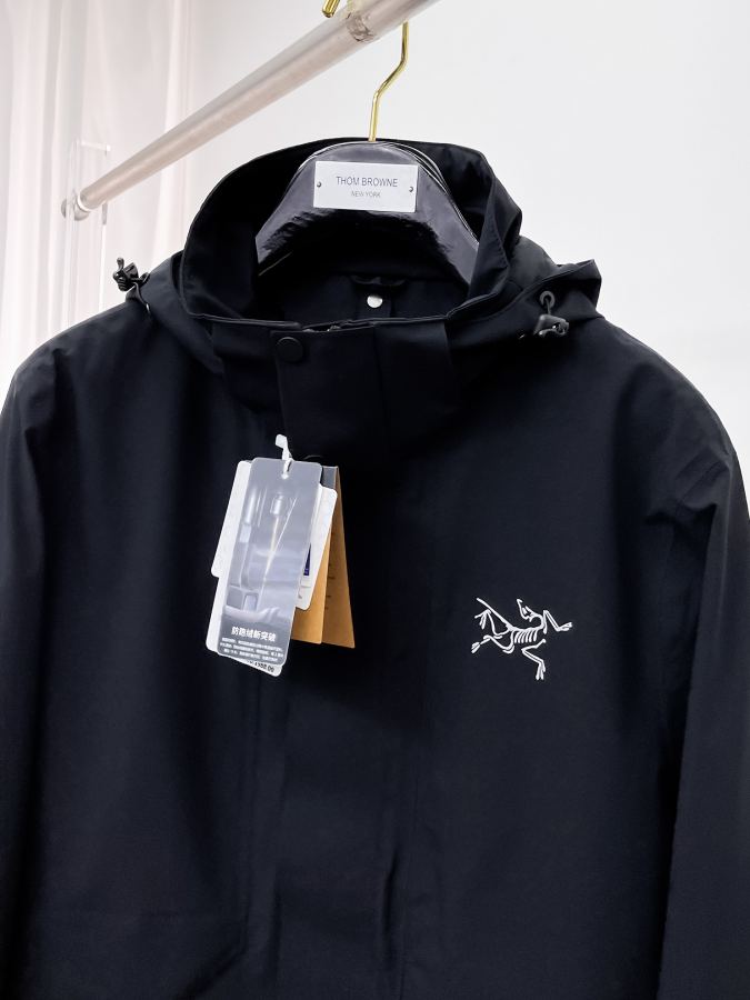 1:1 Replica ARC'TERYX men 90 ARCTERYX — Premium Replica — photo 4