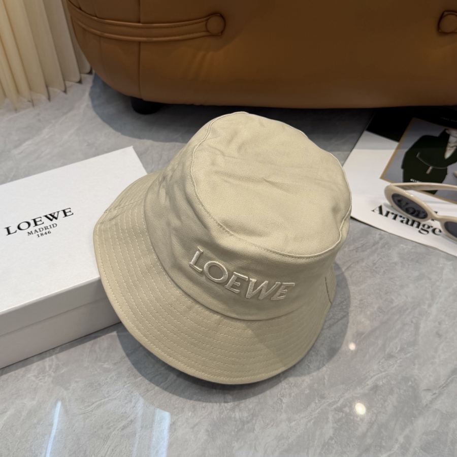 1:1 Replica Loewe hat LOEWE New Arrival 57cm — Premium Replica — photo 5