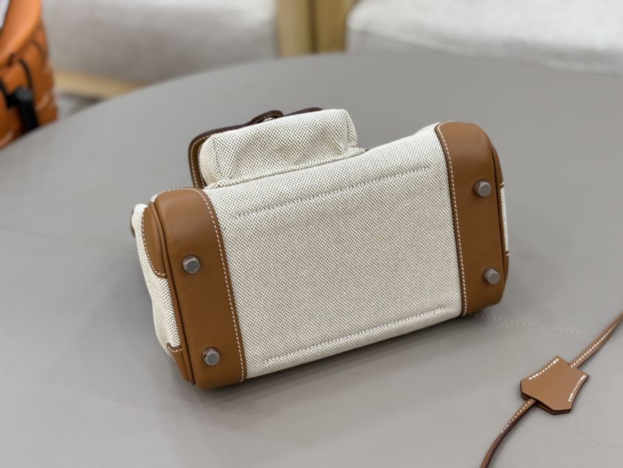 1:1 Replica Hermes bag Cargo 25 CM — Premium Replica — photo 3