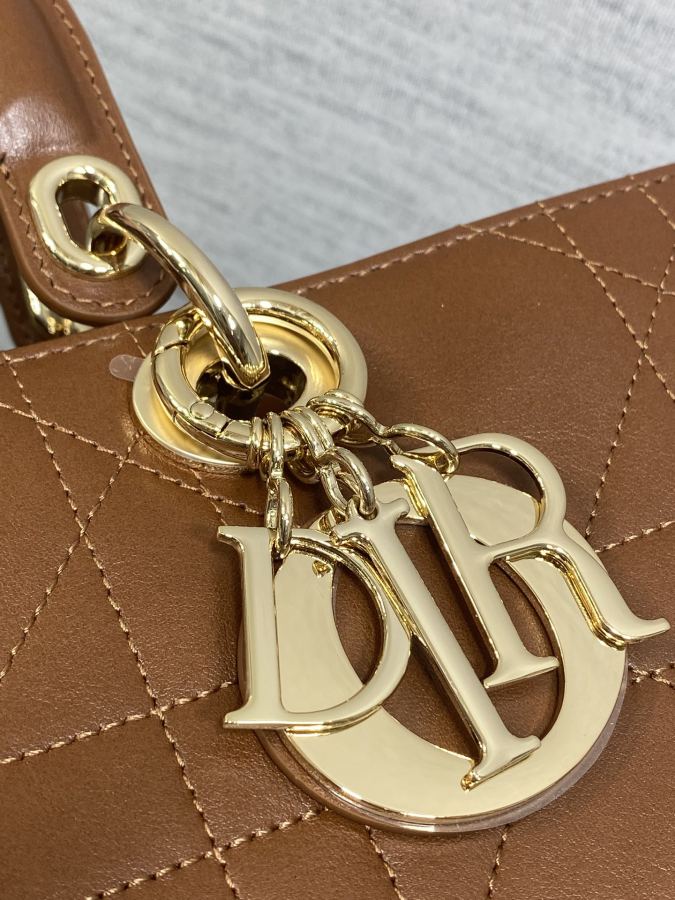 1:1 Replica Dior bag Top quality original order with complete packaging — AAA Quality Replica — photo 3