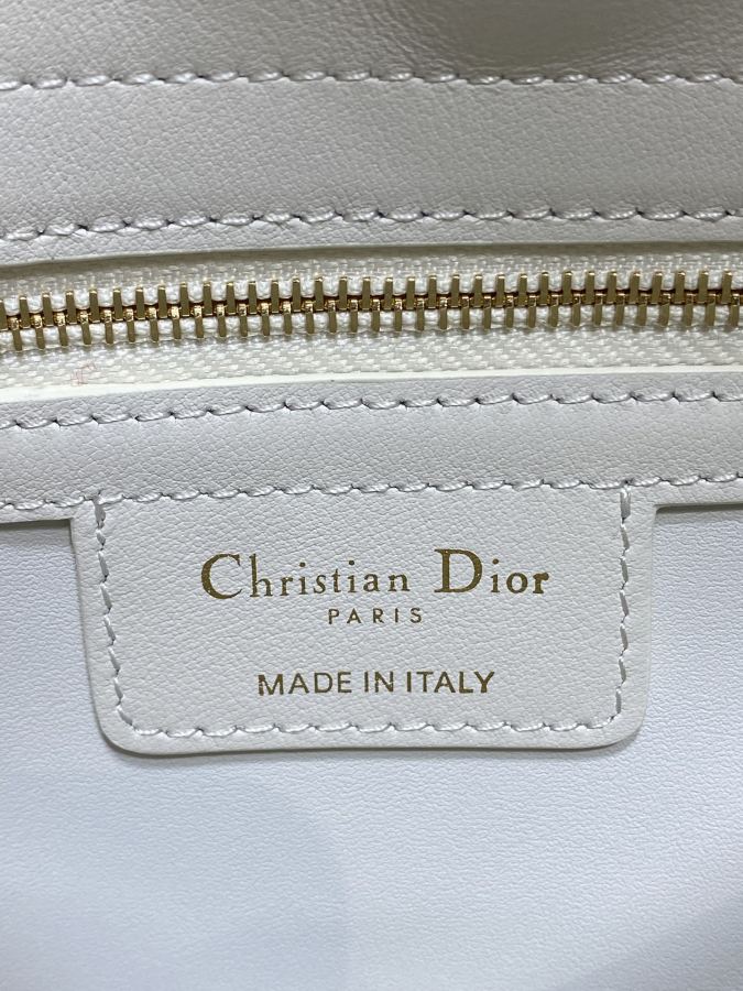 1:1 Replica Dior bag Top quality original order with complete packaging — AAA Quality Replica — photo 9