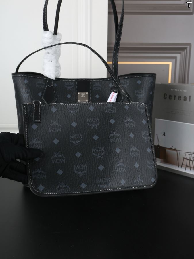 1:1 Replica MCM bag Large airplane box — Premium Replica — photo 3