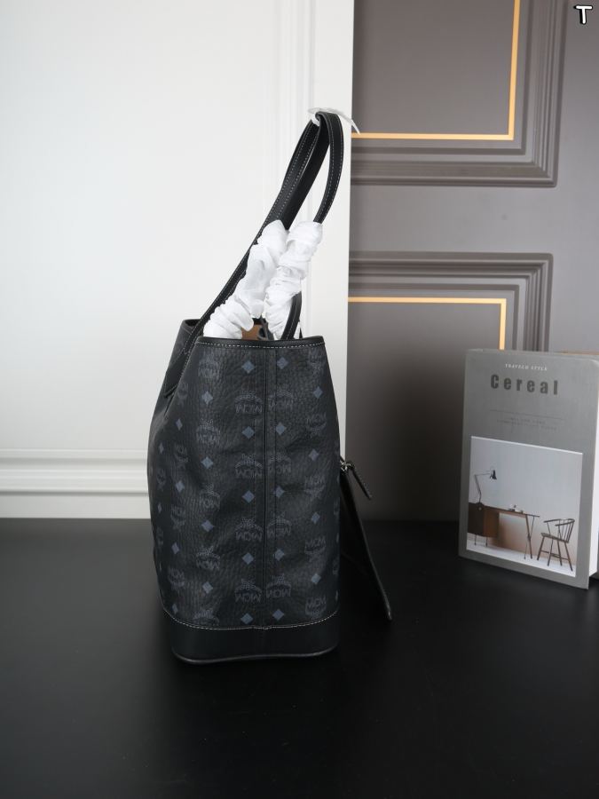 1:1 Replica MCM bag Large airplane box — Premium Replica — photo 4