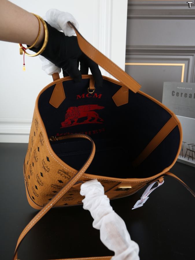 1:1 Replica MCM bag Large airplane box — AAA Quality Replica — photo 8
