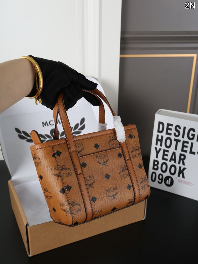 1:1 Replica MCM bag MCM Toni Tote — AAA Quality Replica — photo 3