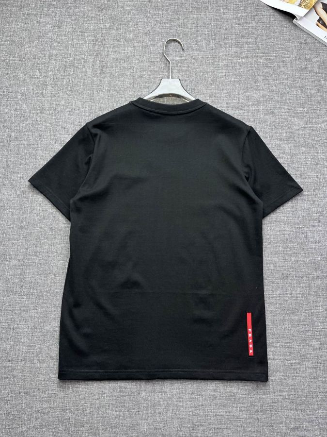 1:1 Replica Prada men Prada 2026 T — AAA Quality Replica — photo 5