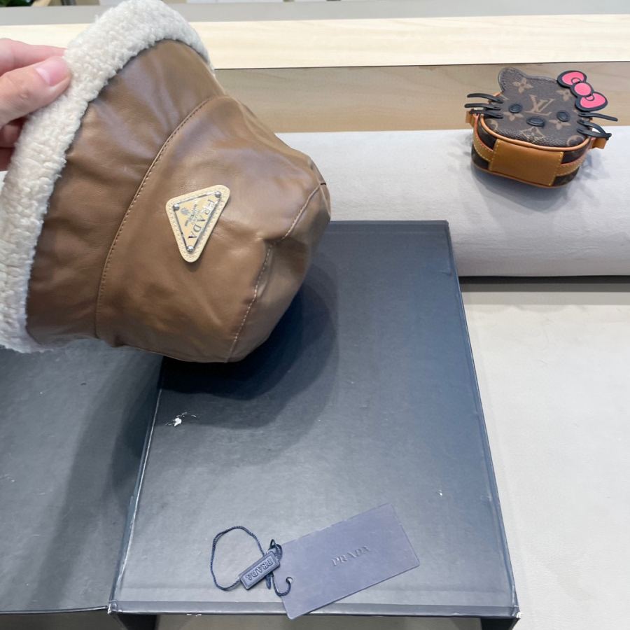 1:1 Replica prada hat Prada New — 1:1 Replica — photo 9