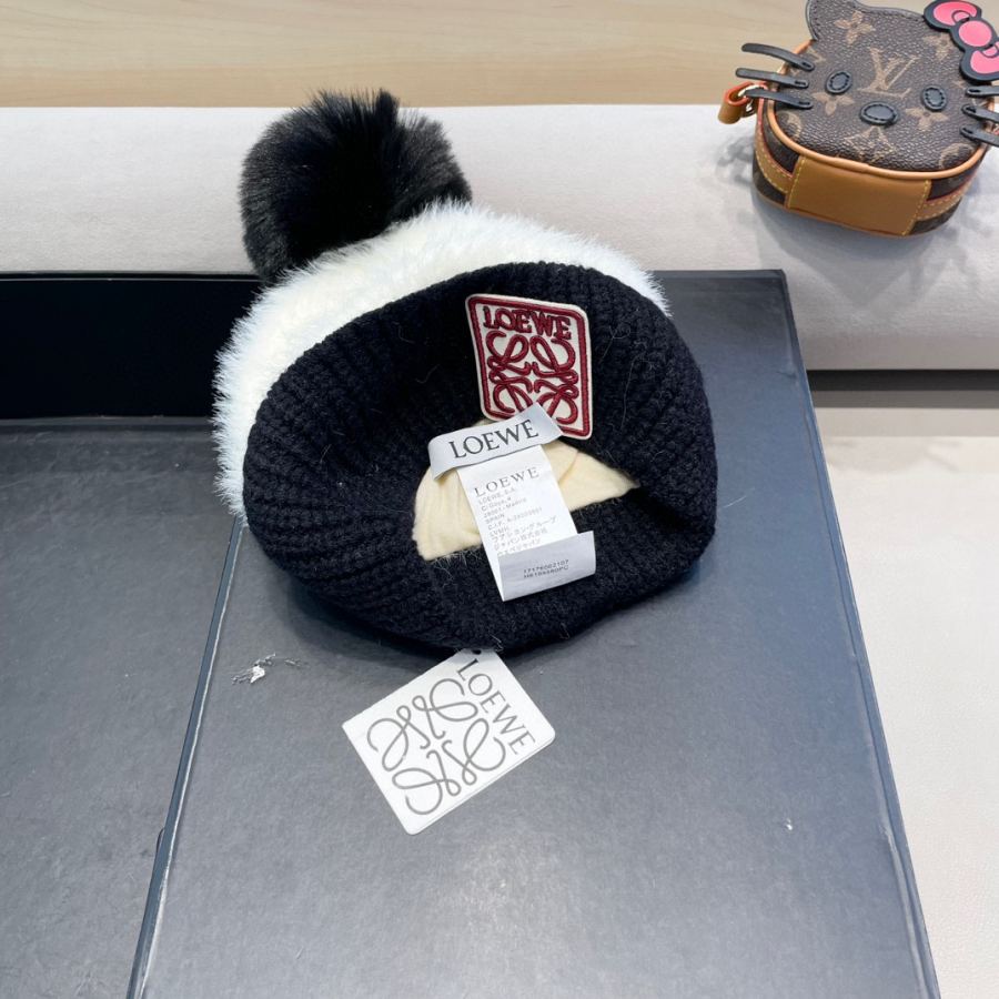 1:1 Replica Loewe hat ＯＥＷＥLoewe — Premium Replica — photo 9