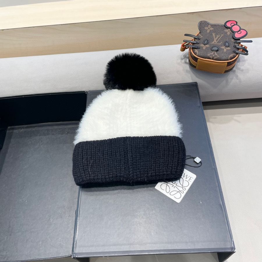1:1 Replica Loewe hat ＯＥＷＥLoewe — Premium Replica — photo 7