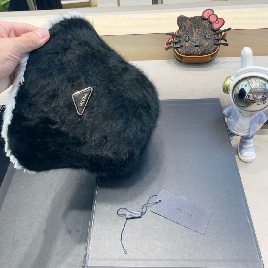 1:1 Replica prada hat PRADA 2024 — Premium Replica — photo 9
