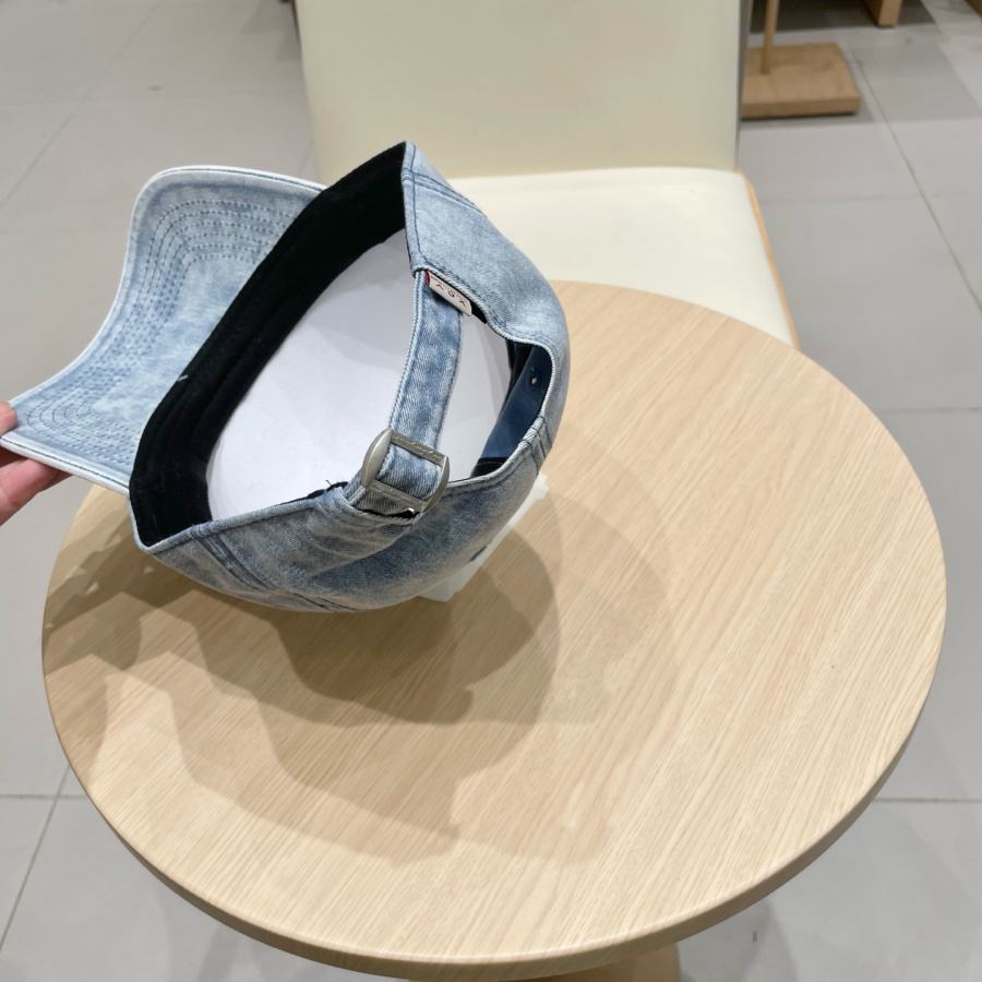 1:1 Replica Louis Vuitton hat 2025 LV Louis Vuitton — AAA Quality Replica — photo 8