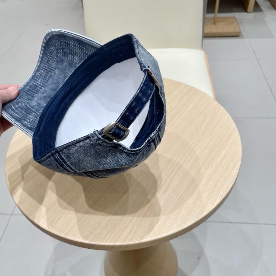 1:1 Replica Louis Vuitton hat LV Louis Vuitton — AAA Quality Replica — photo 7