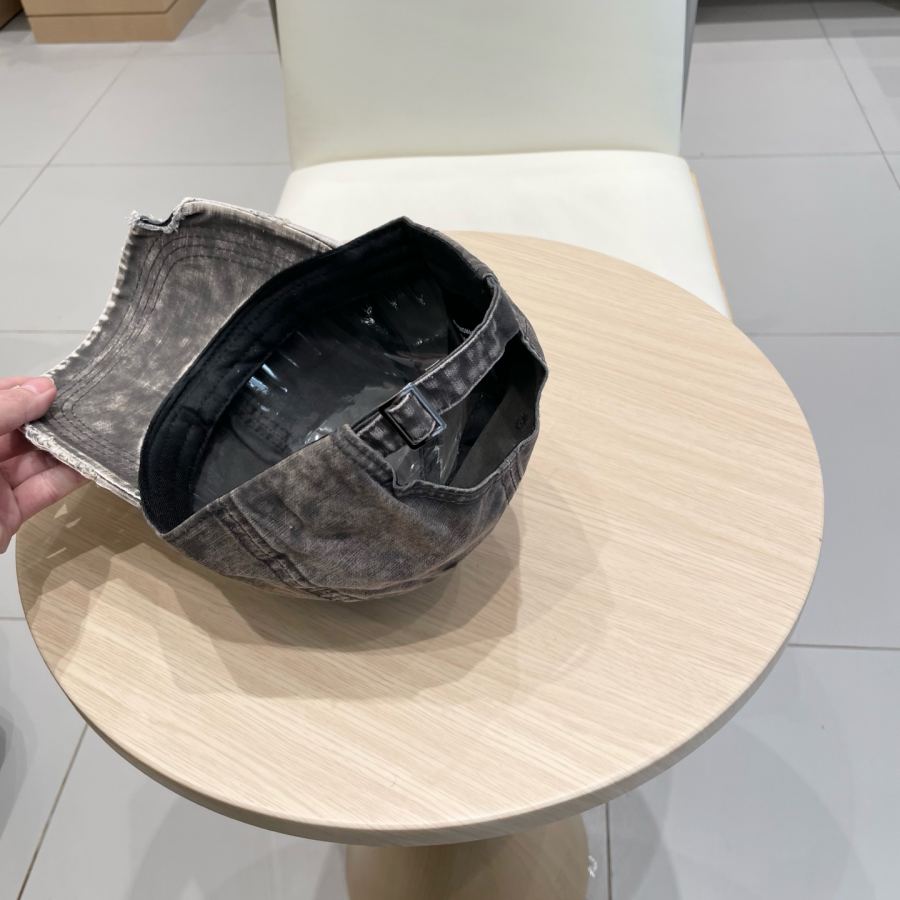 1:1 Replica prada hat Prada — AAA Quality Replica — photo 7