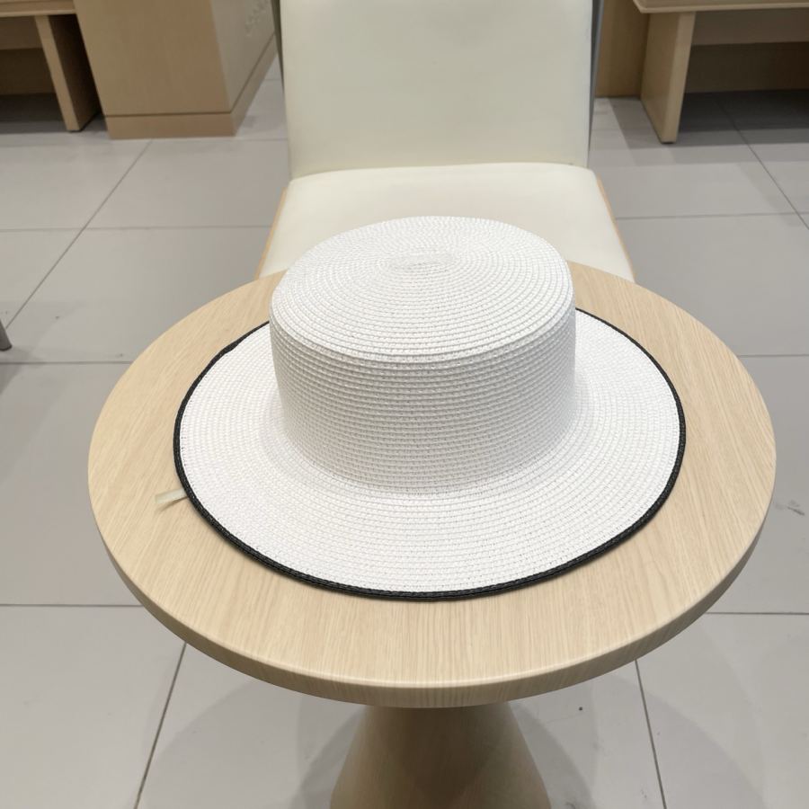 1:1 Replica Louis Vuitton hat New — Premium Replica — photo 3