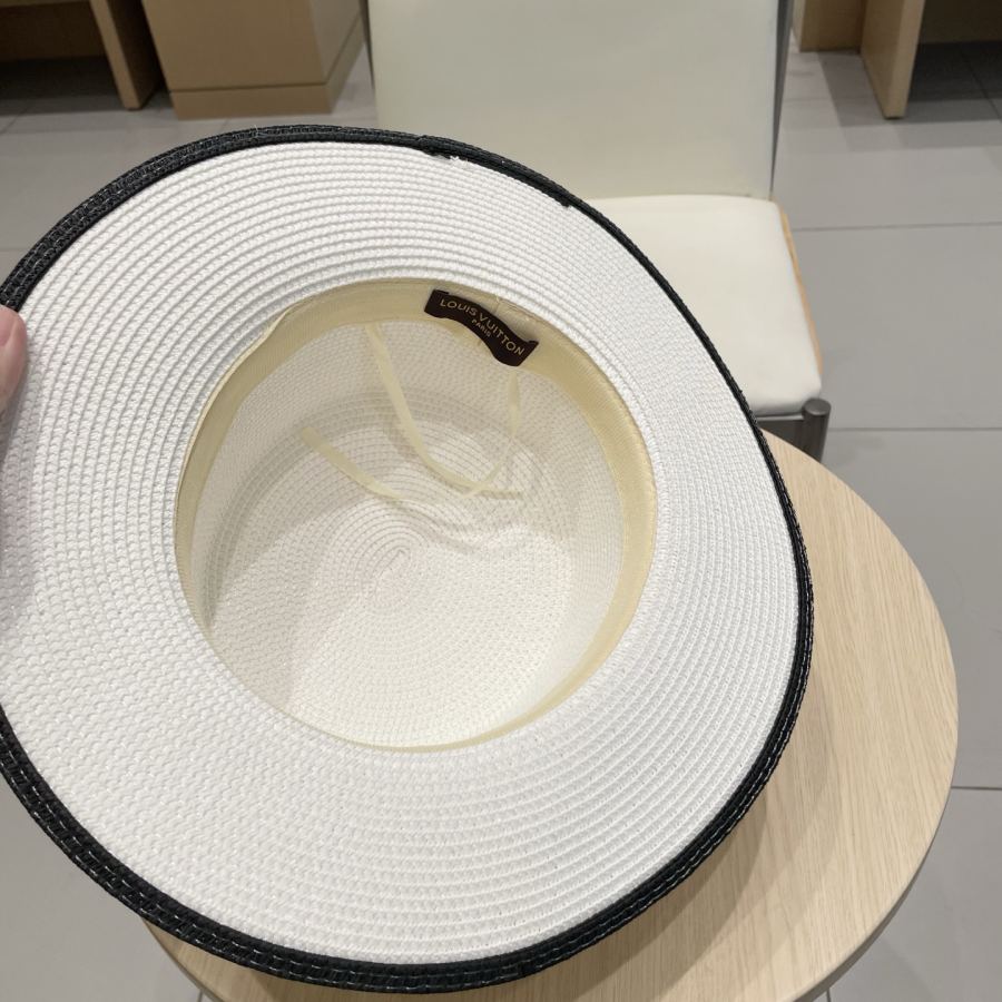 1:1 Replica Louis Vuitton hat New — Premium Replica — photo 9