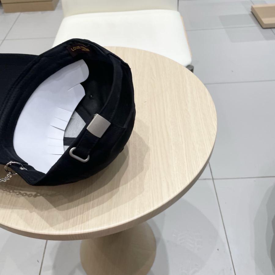 1:1 Replica Louis Vuitton hat lv Louis Vuitton — Premium Replica — photo 7