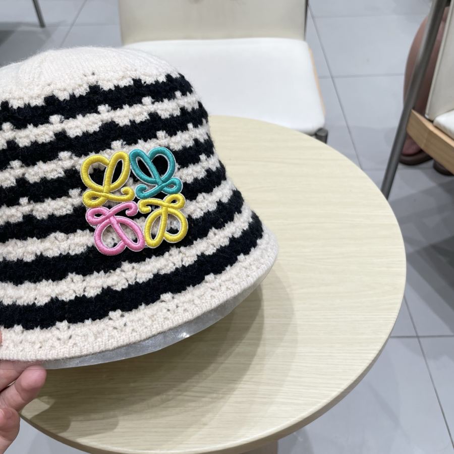 1:1 Replica Loewe hat ＯＥＷＥLoewe2025 — AAA Quality Replica — photo 4