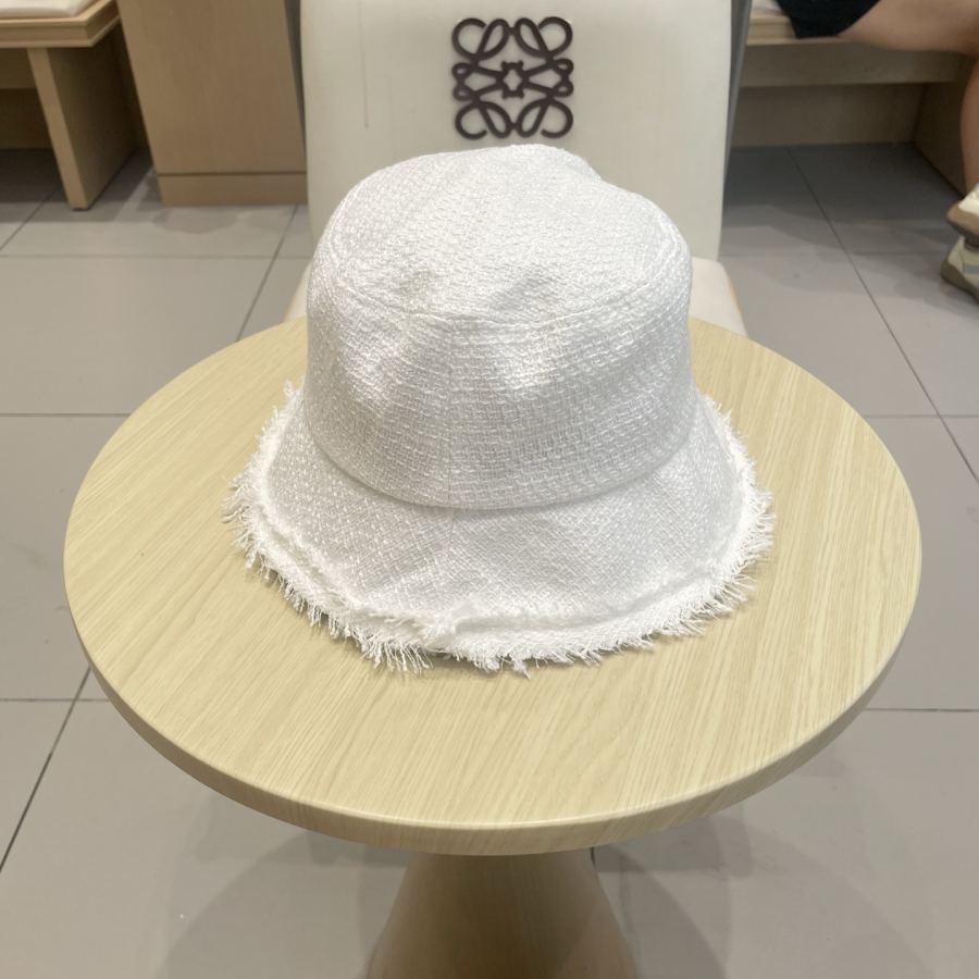 1:1 Replica prada hat prada Women's — Premium Replica