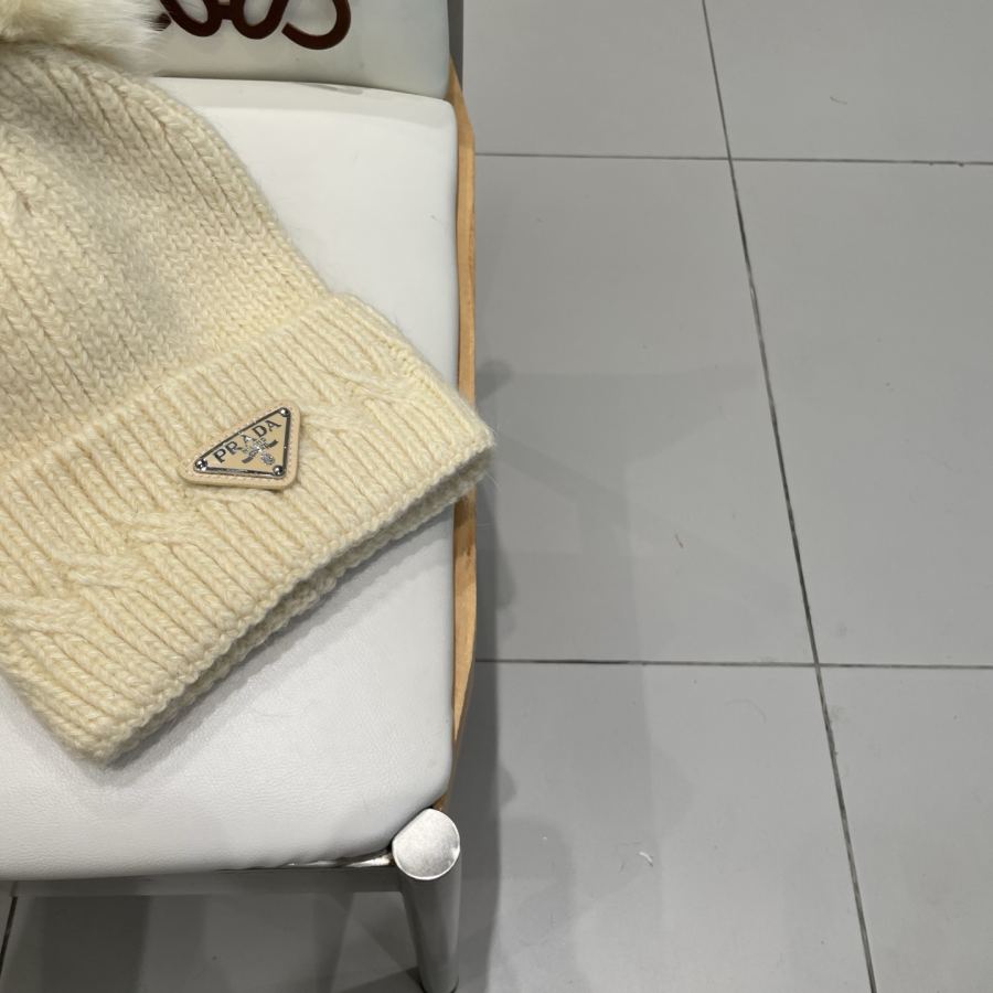 1:1 Replica prada hat PRADA New — AAA Quality Replica — photo 4