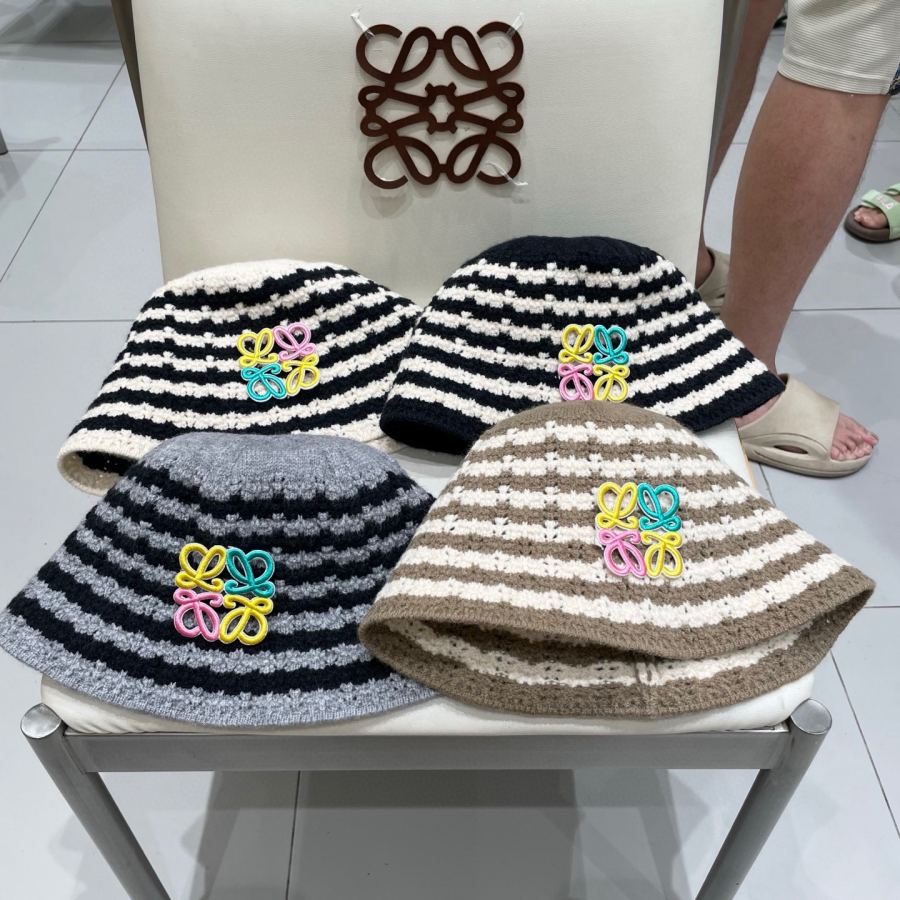 1:1 Replica Loewe hat ＯＥＷＥLoewe2025 — AAA Quality Replica — photo 5
