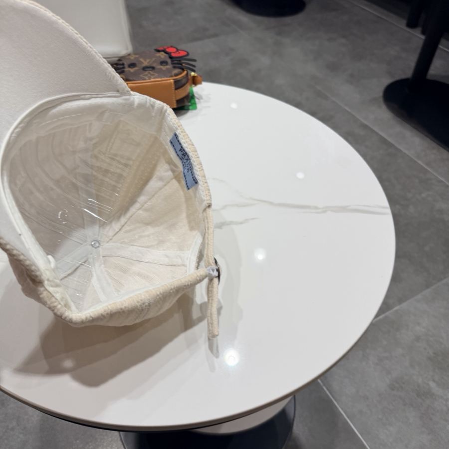 1:1 Replica prada hat Prada 2025 — 1:1 Replica — photo 8