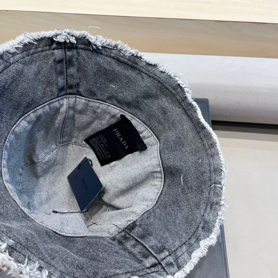 1:1 Replica prada hat Prada — Premium Replica — photo 9