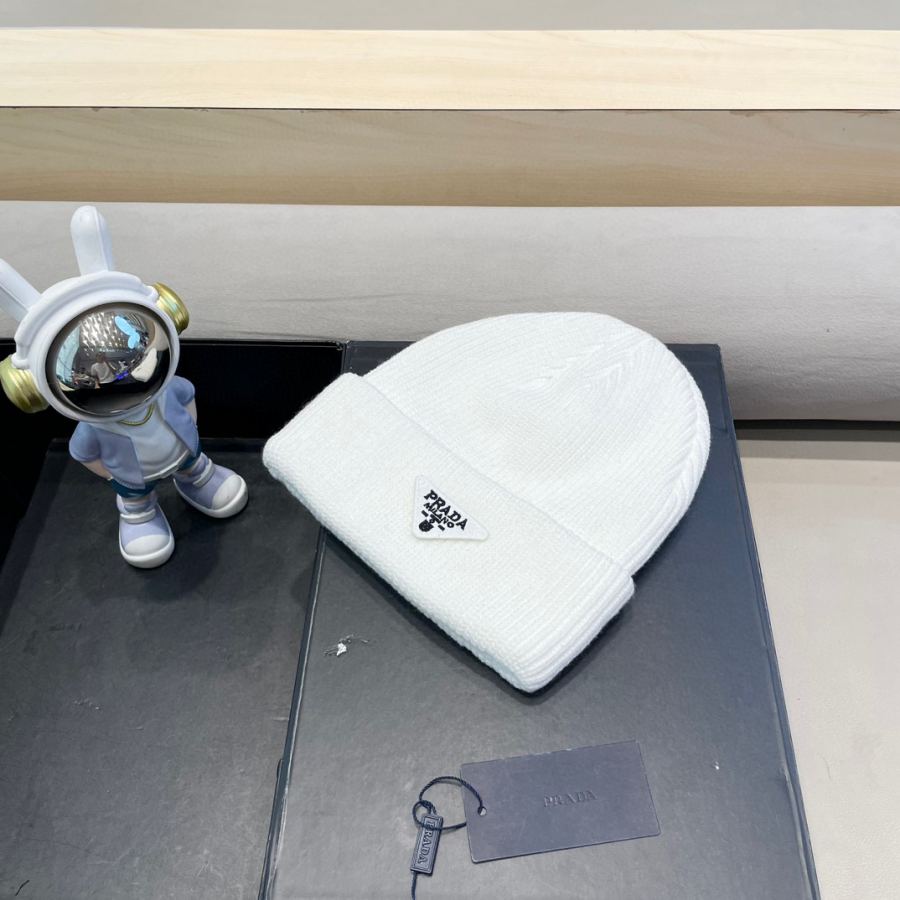 1:1 Replica prada hat Prada ins — 1:1 Replica — photo 2