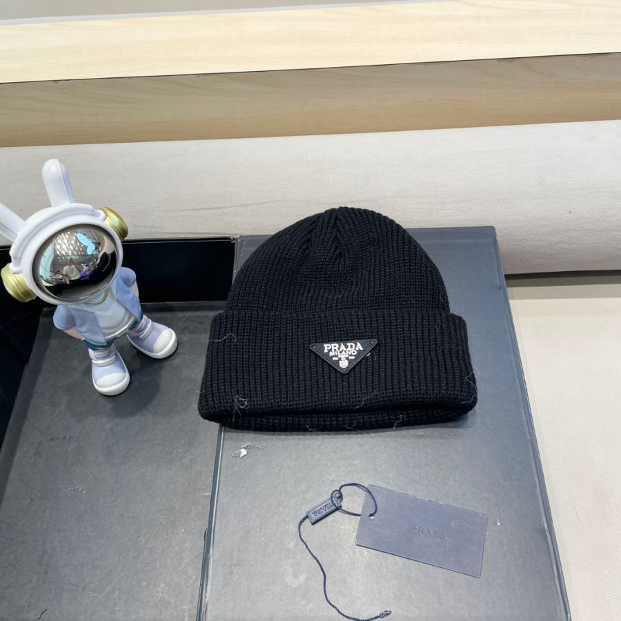 1:1 Replica prada hat Prada ins — Premium Replica
