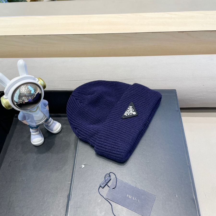 1:1 Replica prada hat Prada ins — 1:1 Replica — photo 3