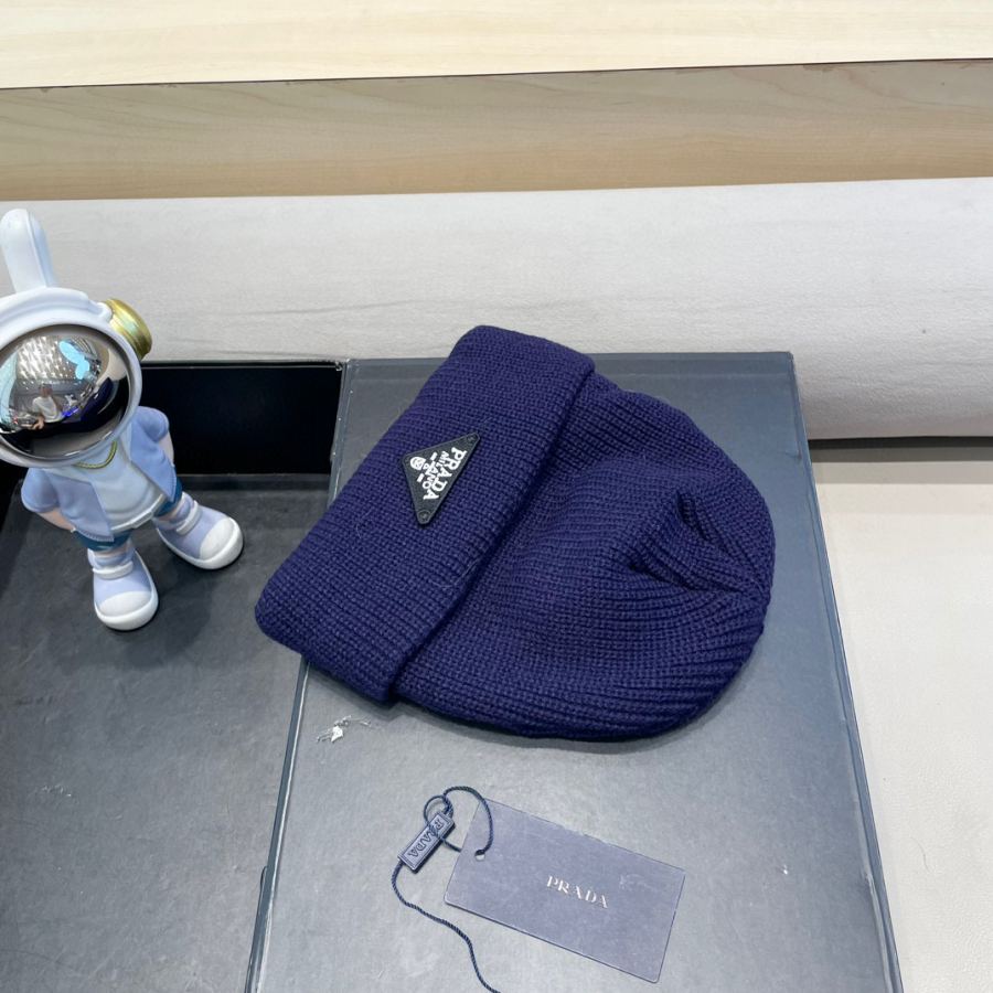 1:1 Replica prada hat Prada ins — 1:1 Replica — photo 8