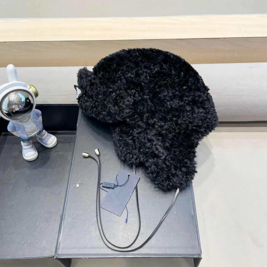 1:1 Replica prada hat Prada 2024 New — Premium Replica