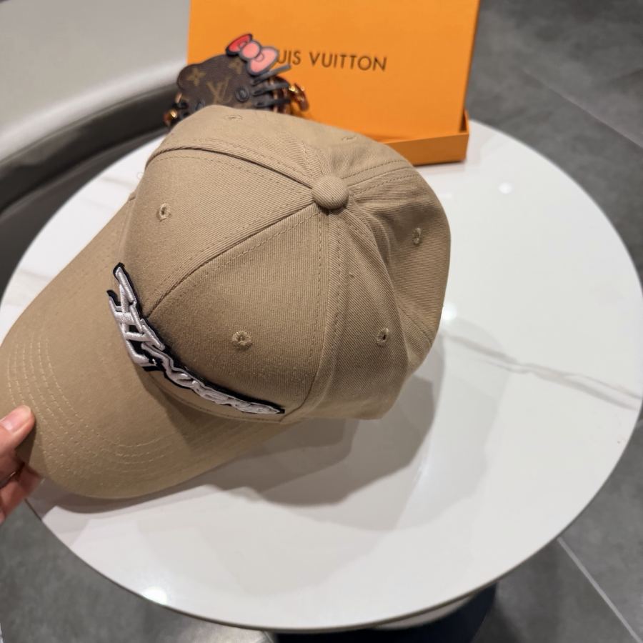 1:1 Replica Louis Vuitton hat LV Louis Vuitton — AAA Quality Replica — photo 6