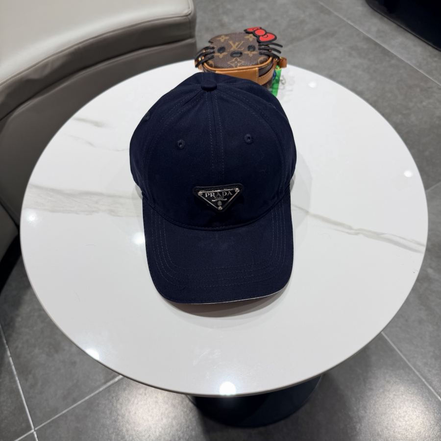 1:1 Replica prada hat Prada 2025 New — Premium Replica