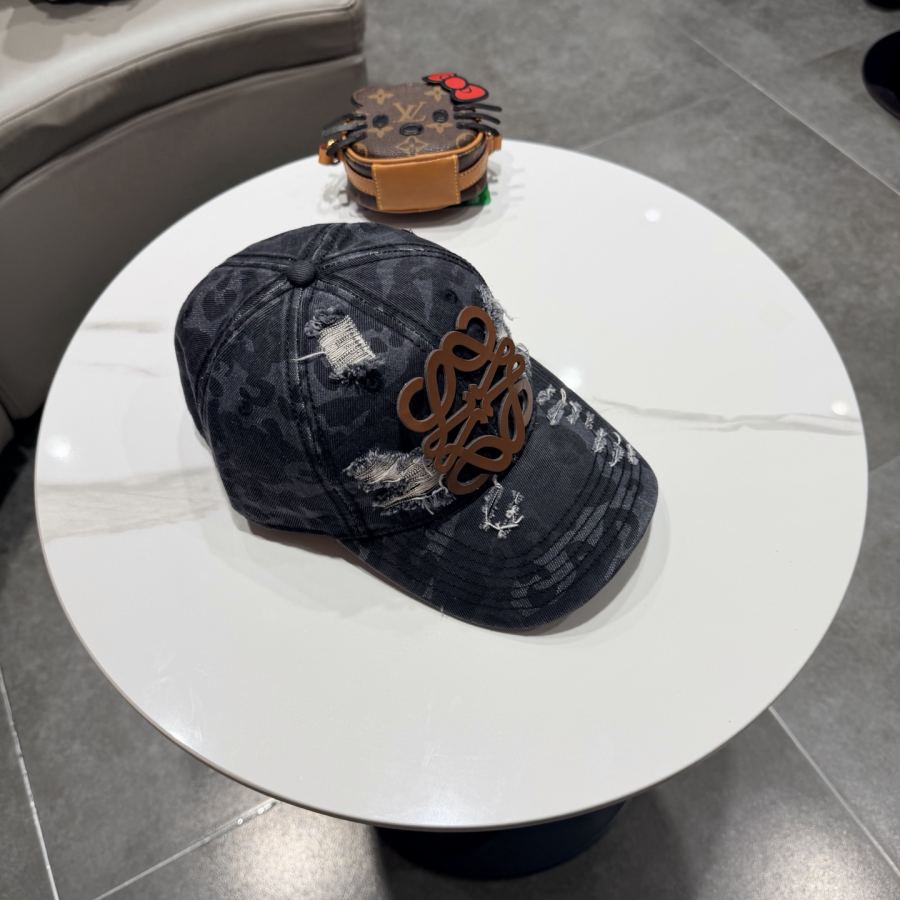 1:1 Replica Loewe hat LOEWE New — AAA Quality Replica — photo 3