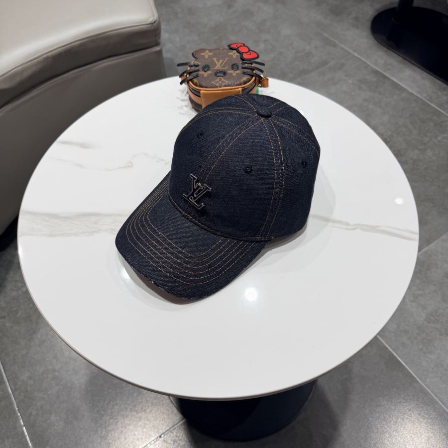 1:1 Replica Louis Vuitton hat Louis Vuitton LV — Premium Replica — photo 2