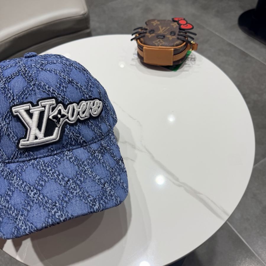 1:1 Replica Louis Vuitton hat LV Louis Vuitton — AAA Quality Replica — photo 4