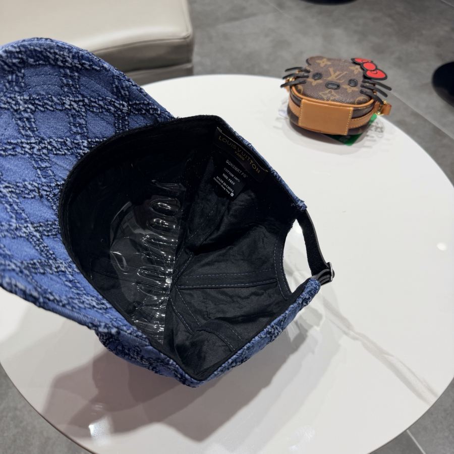 1:1 Replica Louis Vuitton hat LV Louis Vuitton — AAA Quality Replica — photo 9