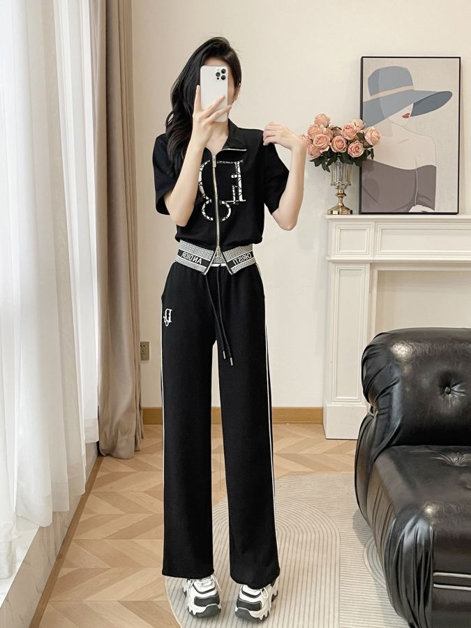 1:1 Replica Dior Women — 1:1 Replica