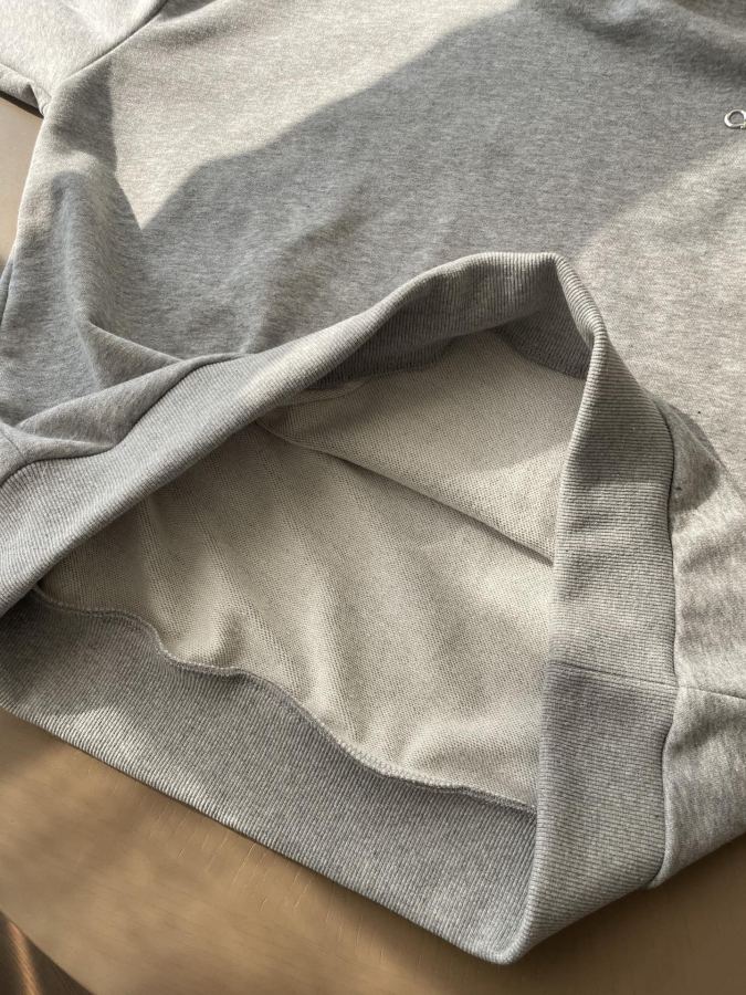 1:1 Replica Alo Long sleeve — AAA Quality Replica — photo 4