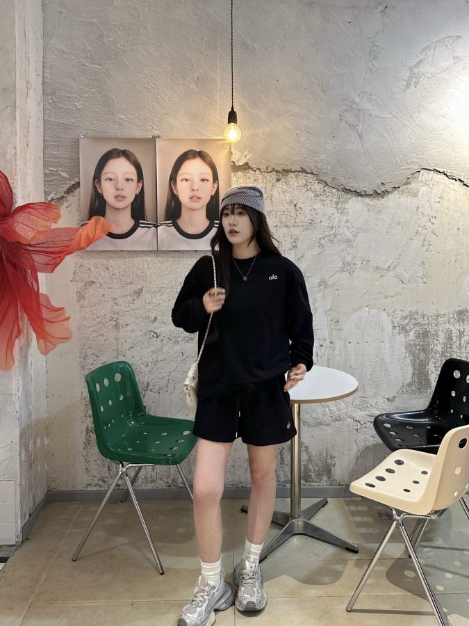 1:1 Replica Alo Shorts Black — AAA Quality Replica — photo 8