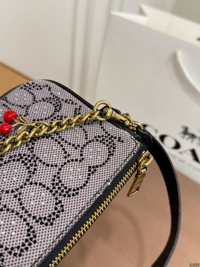 1:1 Replica COACH bag COACH — Premium Replica — photo 4
