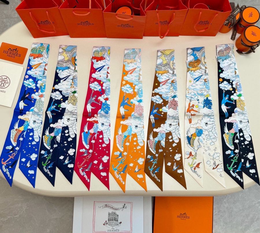 1:1 Replica Hermes Scarf Hermes “ ”Twilly — AAA Quality Replica — photo 3