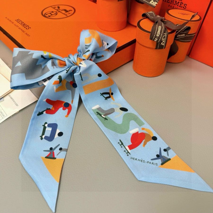 1:1 Replica Hermes Scarf Hermes “ ”Twilly — 1:1 Replica — photo 8