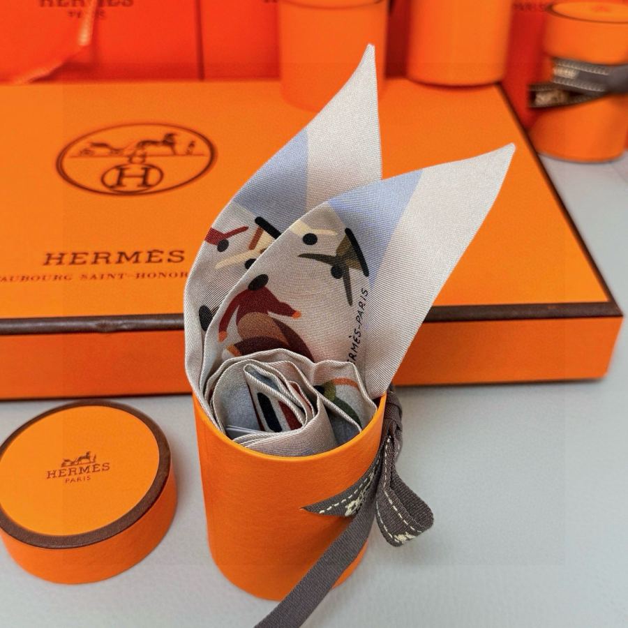 1:1 Replica Hermes Scarf Hermes “ ”Twilly — 1:1 Replica — photo 7
