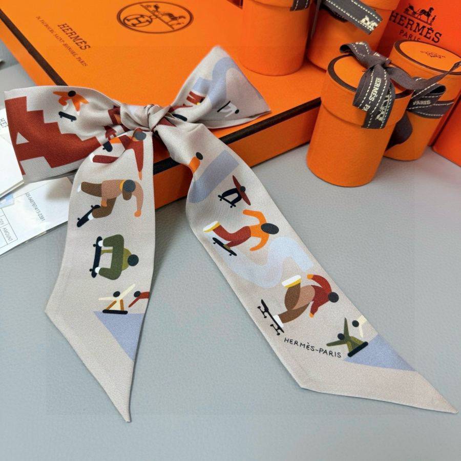 1:1 Replica Hermes Scarf Hermes “ ”Twilly — 1:1 Replica — photo 8