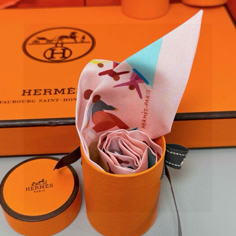 1:1 Replica Hermes Scarf Hermes “ ”Twilly — 1:1 Replica — photo 7