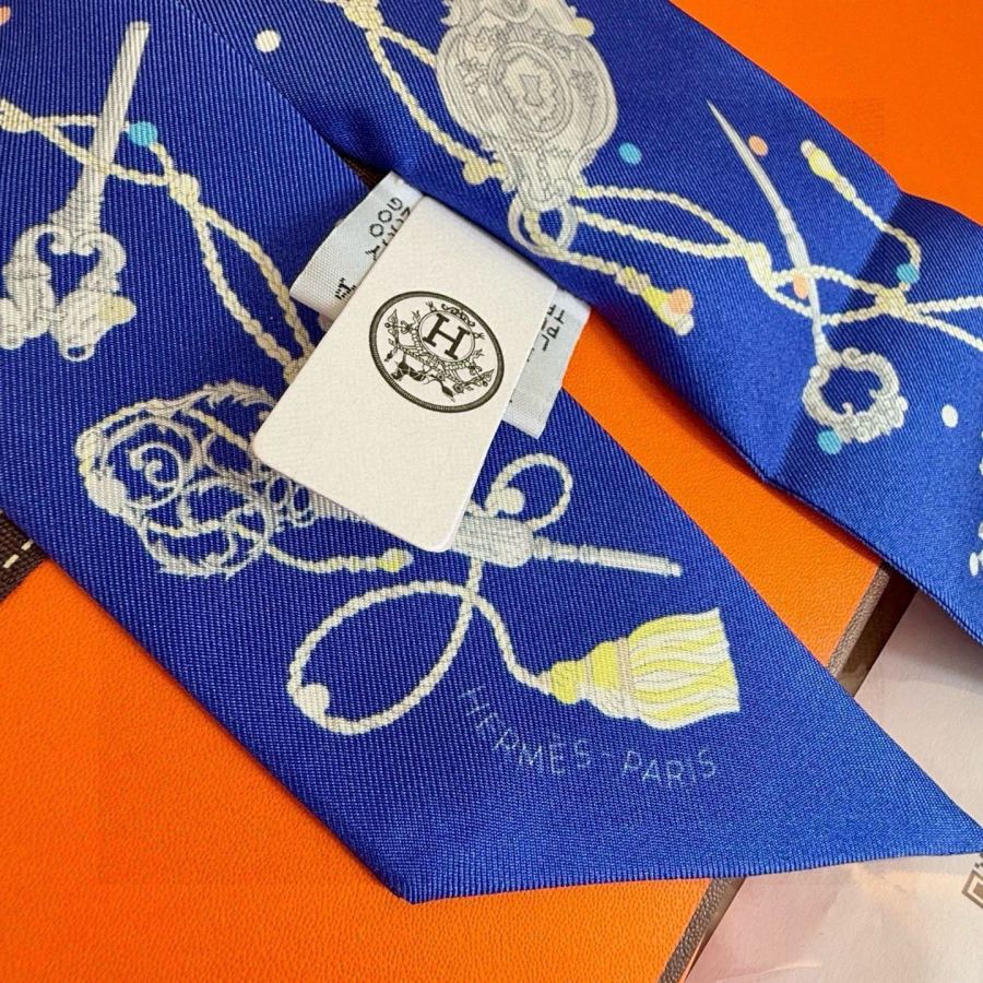 1:1 Replica Hermes Scarf Hermes “ ”Twilly — AAA Quality Replica — photo 5