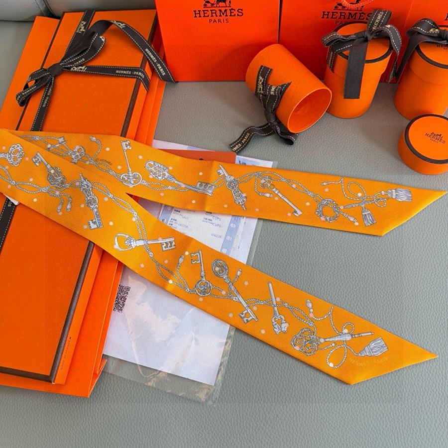 1:1 Replica Hermes Scarf Hermes “ ”Twilly — Premium Replica — photo 3