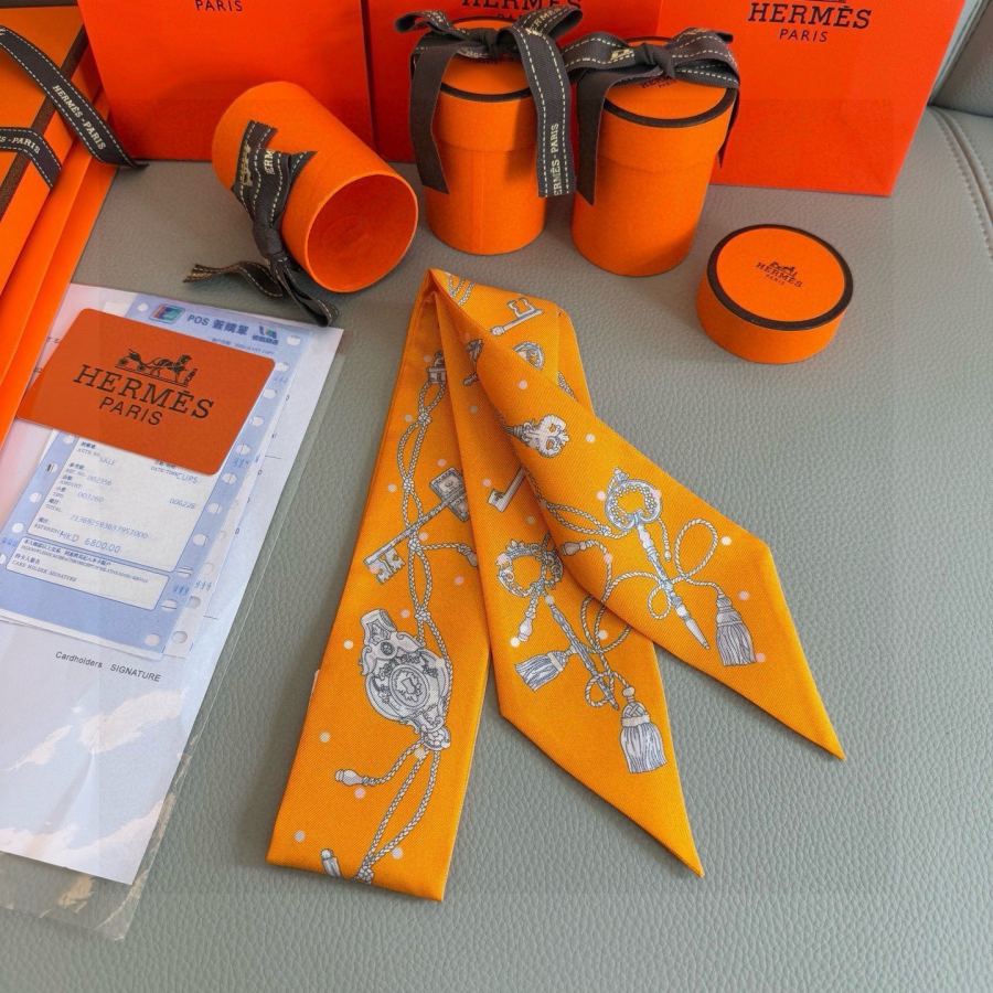 1:1 Replica Hermes Scarf Hermes “ ”Twilly — Premium Replica — photo 4